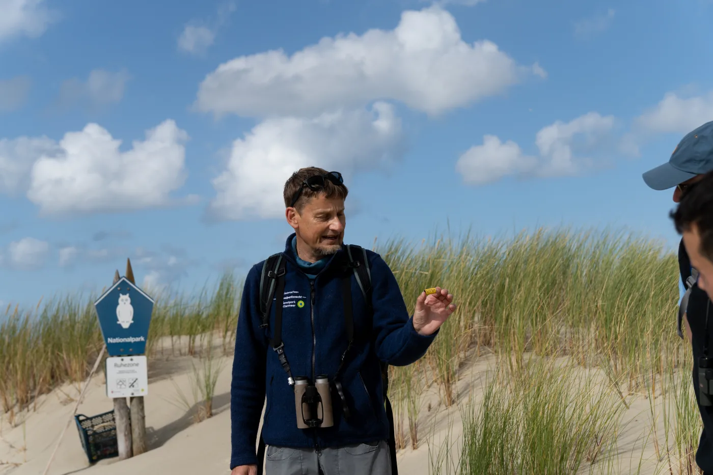 Familien-Erlebnistour mit Steffen durch Dünen & Strand Bild 1